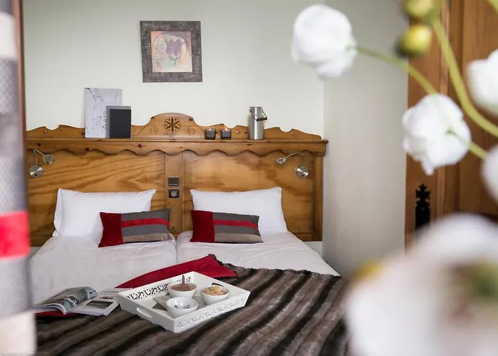 Residences Village Montana By Village Montana מלון דירות 4*